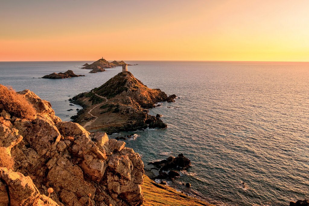 coucher de soleil aux Îles Sanguinaires Ajaccio